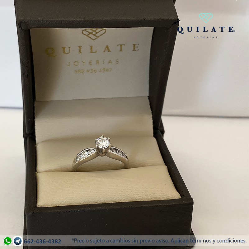 Anillo con laterales en canal 6 uñas